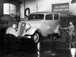 Ford V8 Deluxe Tudor Sedan 1937 года